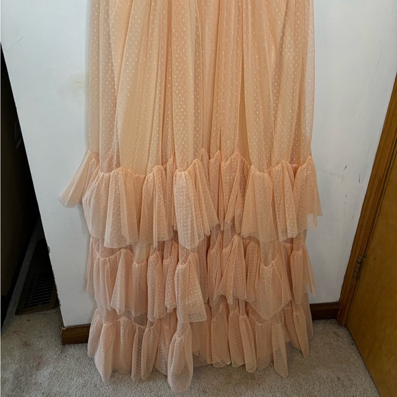 NWT Mac Duggal Cutout Tiered Ruffle Skirt Dress Peach Multi Embroidered - Picture 16 of 16